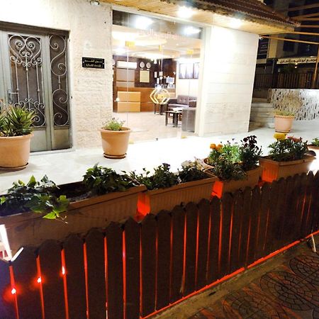 Robou Al Sharq Aparthotel Amman Luaran gambar