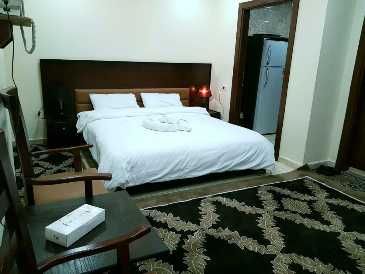 Robou Al Sharq Aparthotel Amman Luaran gambar